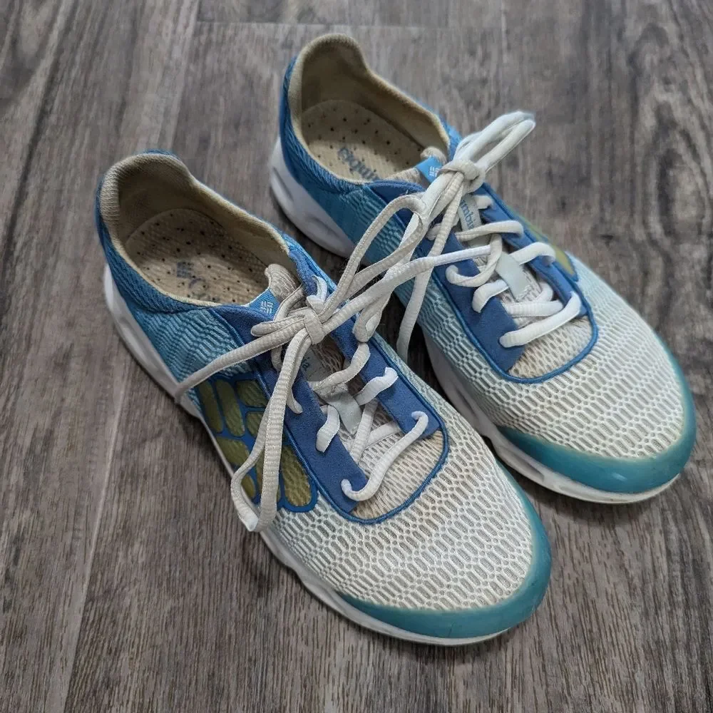 Columbia Omni grip techlite hiking trail shoes